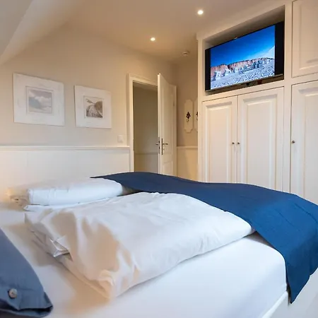 Haus Soenhues Whg 2 Og Apartament *