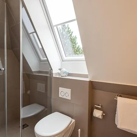 Haus Soenhues Whg 2 Og *