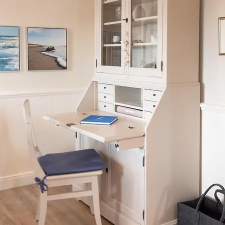 Haus Soenhues Whg 2 Og Apartament