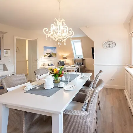 Haus Soenhues Whg 2 Og *